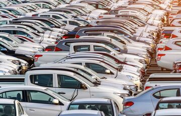 Гетманцев опроверг информацию о подорожании подержанных автомобилей Гетманцев опроверг информацию о подорожании подержанных автомобилей