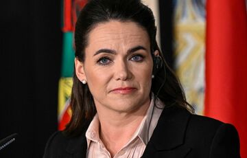 Президент Венгрии уходит в отставку Президент Венгрии уходит в отставку