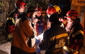 Число жертв землетрясения в Турции и Сирии превысило 23 тысяч человек