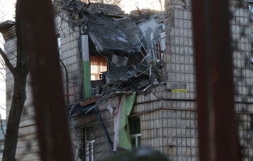 В Киеве из-за атаки дронов пострадал ребенок. Без света остались десятки жилых домов