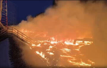 Появились спутниковые снимки последствий украинского удара по нефтебазе в Орловской области Появились спутниковые снимки последствий украинского удара по нефтебазе в Орловской области