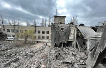 Россияне обстреляли предприятие в Донецкой области: есть раненые