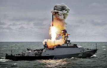 Россия вывела в Черное море еще один ракетоноситель: что известно о количестве ракет 