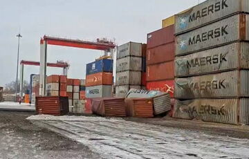 Росіяни вдарили баллістикою по порту під Одесою: є постраждалий і розлив олії