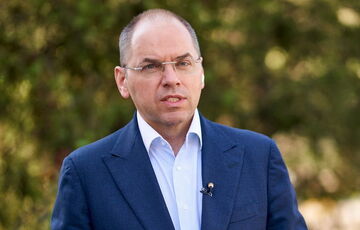 Экс-глава Минздрава Степанов получил подозрение по делу о махинациях с паспортами