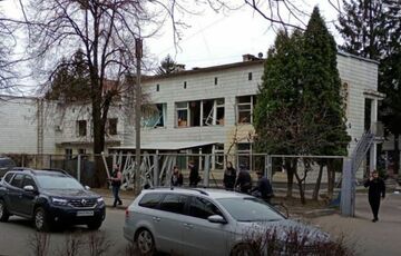 Россияне ударили ракетами по центру Сум