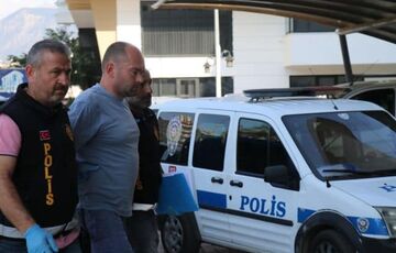 Экс-депутат Харьковского горсовета в Турции ранил свою жену и убил детей Экс-депутат Харьковского горсовета в Турции ранил свою жену и убил детей