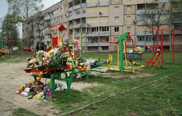 Посольство Италии в Украине присоединилось к трауру по погибшим в Кривом Роге Посольство Италии в Украине присоединилось к трауру по погибшим в Кривом Роге