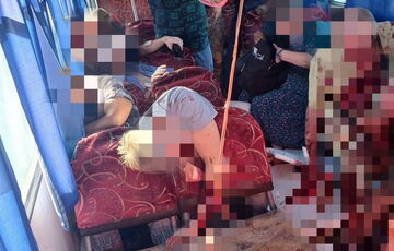 Росіяни вдарили дроном по маршрутці в передмісті Херсона: 2 загиблих, 16 поранених