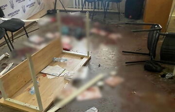 Довічний термін отримав депутат, що підірвав гранати у залі сільради на Закарпатті