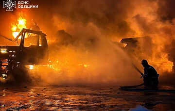 Россияне ударили по припортовой и приграничной территории Одесской области: ранен иностранец