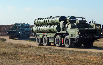 В США озвучили наказание для союзников, которые будут покупать российское оружие В США озвучили наказание для союзников, которые будут покупать российское оружие