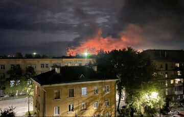 В результате взрывов в Пскове произошел пожар на военном аэродроме и в воинской части 