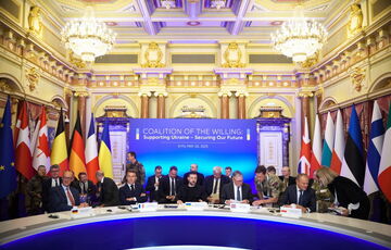 Зеленський відкинув ідею про демілітаризовану зону в 30 км: ”Втратимо Херсон”