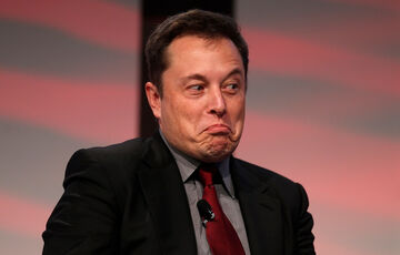 Маск призупинив продаж електромобілів Tesla за криптовалюту