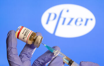 У Pfizer відреагували на смерть українця після щеплення від ковіду У Pfizer відреагували на смерть українця після щеплення від ковіду