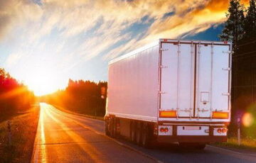 В Одесской области из-за жары запретили движение тяжелого и крупногабаритного транспорта