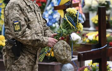 WSJ: кількість українців і росіян, вбитих і поранених на війні, досягла мільйона людей