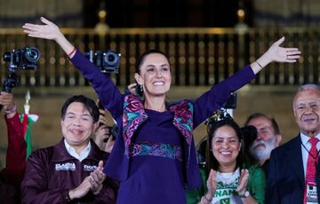 Новий президент Мексики відхилила запрошення Зеленського відвідати Україну