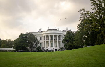 Стало известно, когда встретятся Трамп и Байден Стало известно, когда встретятся Трамп и Байден