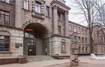 Преподавательница ВУЗа в Днепре требовала от студентки разговаривать на русском, ”послав” ее во Львов  Преподавательница ВУЗа в Днепре требовала от студентки разговаривать на русском, ”послав” ее во Львов