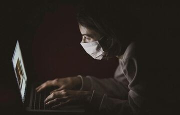 Советы психотерапевта: как сохранить нервную систему во время разгула COVID-19