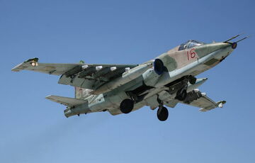 У Росії розбився штурмовик Су-25: фото У Росії розбився штурмовик Су-25: фото