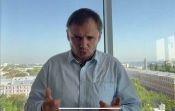 Коллаборант Стремоусов сбежал из Херсона: ролики об ”успехах” России он записывает в Воронеже Коллаборант Стремоусов сбежал из Херсона: ролики об ”успехах” России он записывает в Воронеже