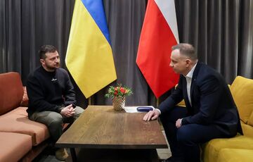 Зеленський провів телефонну розмову з Дудою: президенти обговорили кордон єдності