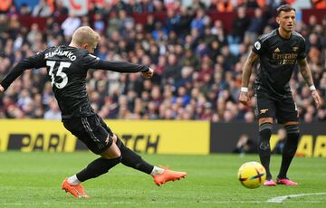 Зінченко став автором найкращого гола Арсеналу в лютому