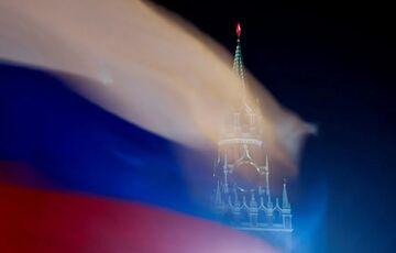 Школярів РФ на 1 вересня змусили слухати гімн навколішки Школярів РФ на 1 вересня змусили слухати гімн навколішки