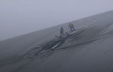 Работу спасателей на ЧАЄС усложняет мороз, снег и высота саркофага Работу спасателей на ЧАЄС усложняет мороз, снег и высота саркофага