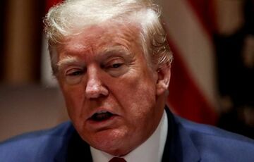 Трамп відкрив у Флориді свій офіс для політичної діяльності Трамп відкрив у Флориді свій офіс для політичної діяльності