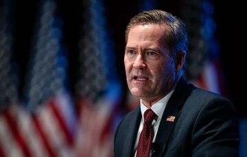 Радник Трампа з нацбезпеки Майк Уолц та його заступник Алекс Вонг звільнені, - Fox