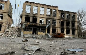 Россияне пытаются штурмовать Авдеевку и Марьинку: фото