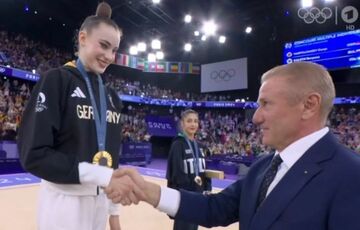 Олимпийской чемпионкой по художественной гимнастике стала бывшая россиянка, которая выступала в Крыму