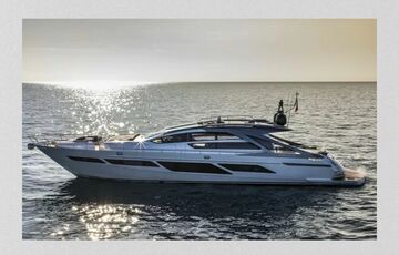 Медведчук в России обзавелся элитной яхтой