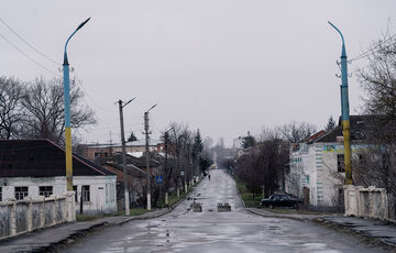 Росіяни обстріляли лікарню у Вовчанську: є поранена Росіяни обстріляли лікарню у Вовчанську: є поранена