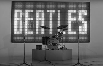 The Beatles показали клип на свою самую последнюю песню Now and Then: видео