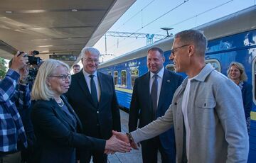 Президент Финляндии приехал в Киев Президент Финляндии приехал в Киев