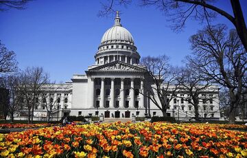 США зняли заборону для України на удари американською зброєю по Росії