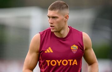 Тренер Ромы рассказал о роли Довбика в команде