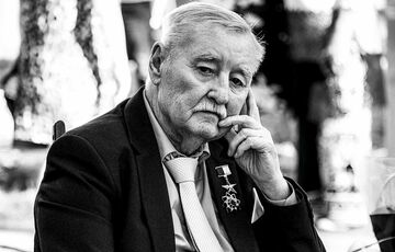 В Киеве прощаются с композитором Игорем Покладом