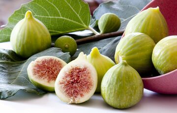 Фрукт для гипертоников: полезные свойства инжира