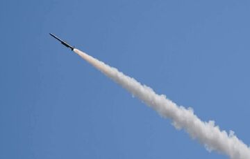 Во Львовской области ракета упала рядом с автобусной остановкой Во Львовской области ракета упала рядом с автобусной остановкой
