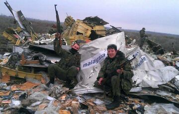 Дело MH17: Путин мог лично принять решение о поставке ”Бука”, из которого сбили самолет Дело MH17: Путин мог лично принять решение о поставке ”Бука”, из которого сбили самолет