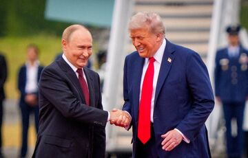 У Трампа хотят согласовать прекращение огня с РФ, а Зеленскому представить план уже как свершившийся факт