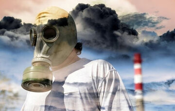 Жизнь в противогазе. Киев снова в двадцатке городов с самым грязным воздухом в мире