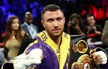 Василий Ломаченко взобрался на вершину рейтинга WBO Василий Ломаченко взобрался на вершину рейтинга WBO