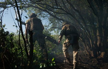 Росіяни підпалюють мінні поля, щоб зупинити просування ЗСУ Росіяни підпалюють мінні поля, щоб зупинити просування ЗСУ
